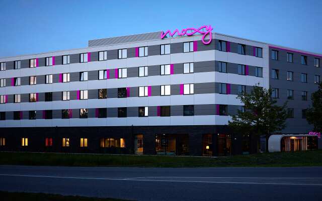 Отель MOXY Munich Airport вид на фасад