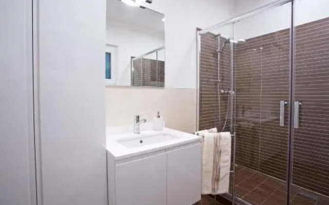Argegno Pool apartment
