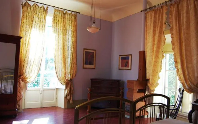 Villa di Striano-Residenza dEpoca