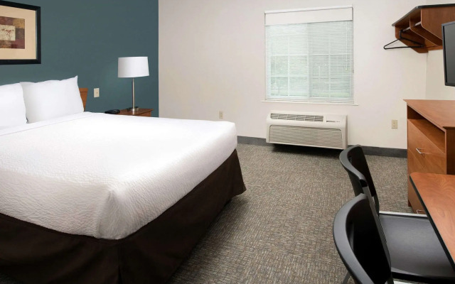 WoodSpring Suites Gainesville I-75