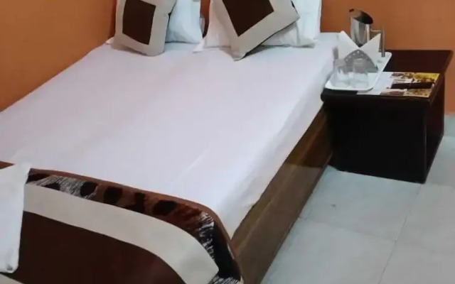 Hotel Shivanand By GRB