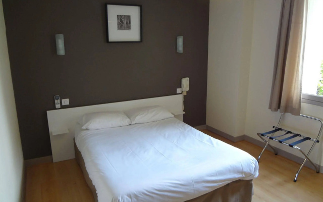 Brit Hôtel du Parc Niort Centre - Parking gratuit