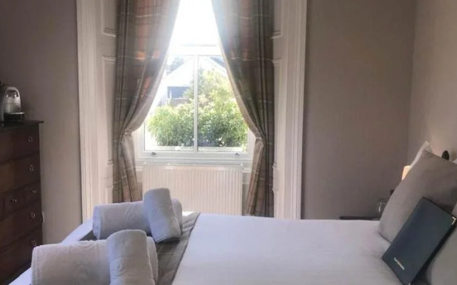 Glenisla Hotel