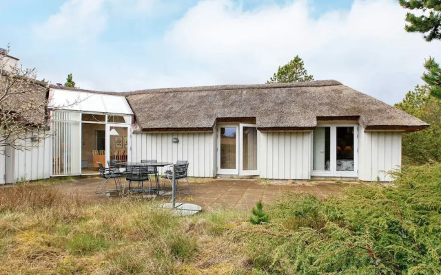 8 Person Holiday Home in Fjerritslev-by Traum