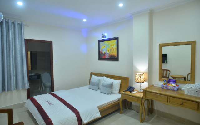 Atana Airport Hotel