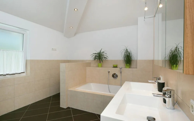Rich Holiday Home with Sauna, Garden & Valley-Views in Itter