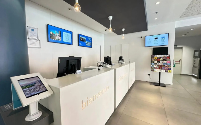 Отель Four Points Flex by Sheraton Madrid Atocha