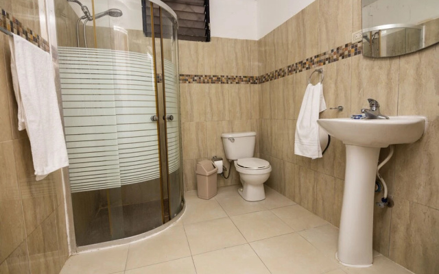 Caribbean Queen Hotel