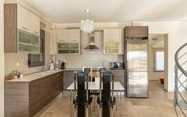 Nefeli & Dina Villas by Diomedes Group