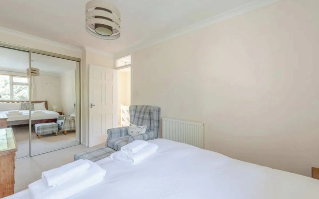 Lovely 3BD Family Home With Garden - Richmond!
