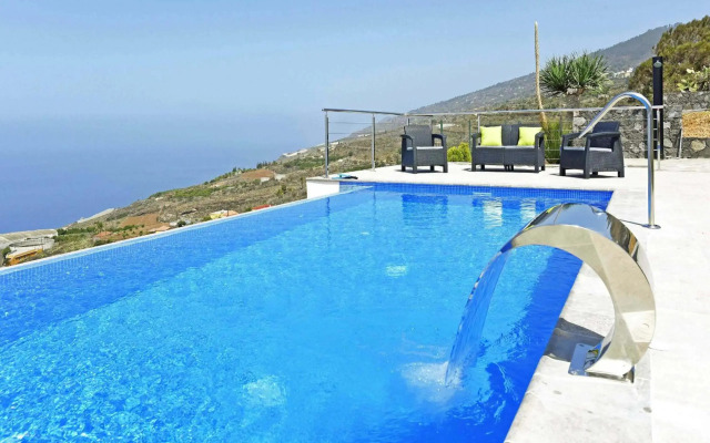Villa Victoria