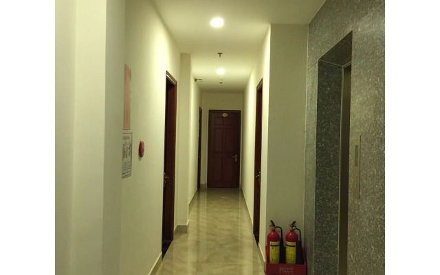 Huy Hoang Hotel - Tan Binh