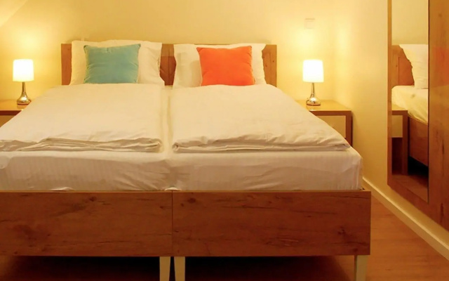 Hotel Isha