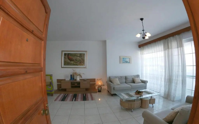 KOS Family House