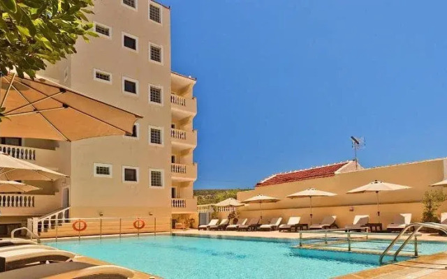 Socrates Studios And Apartments 4*