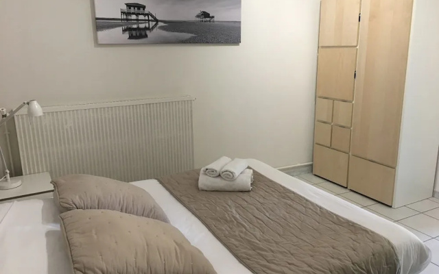 Adishatz Motel