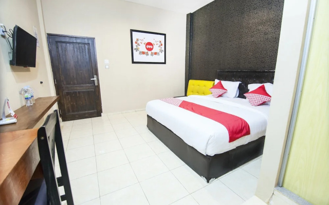 Coin Mulia Hotel By OYO Rooms
