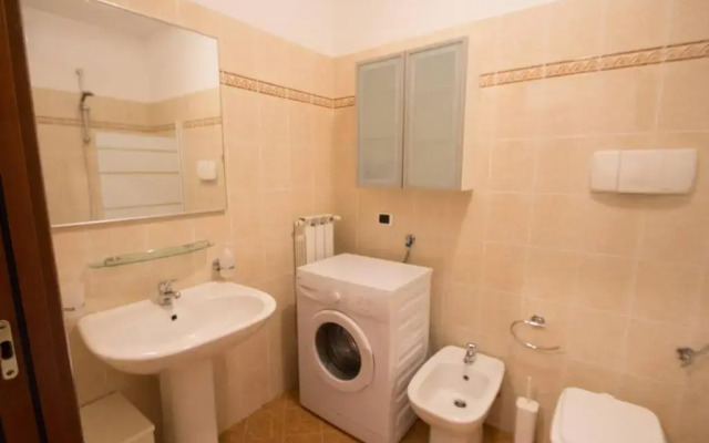 Appartamento ristrutturato con terrazzo