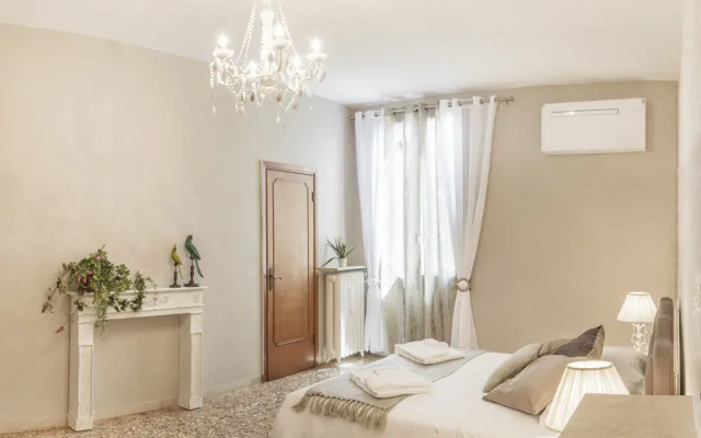Design Palace Apartments