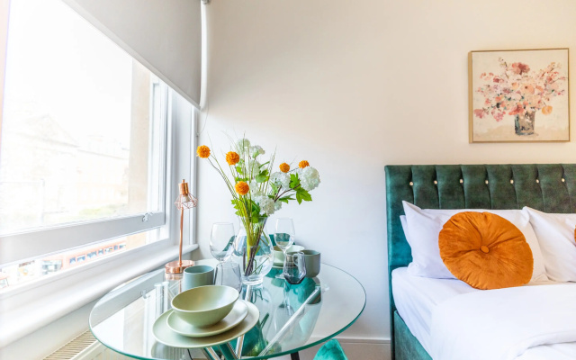 Kensington High Street Suites