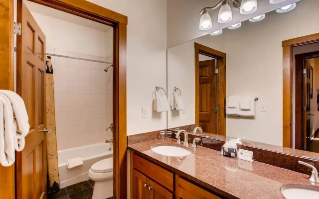 Black Canyon Inn Unit F4