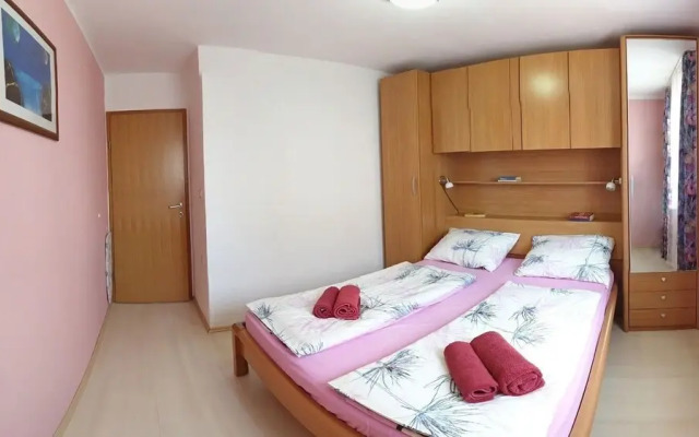 Amalia - Family Friendly With Parking - A1 Gabi