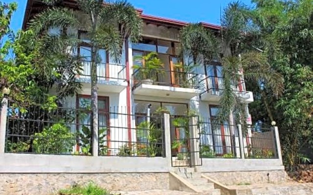 Отель Vista Villa Kapuru вид на фасад