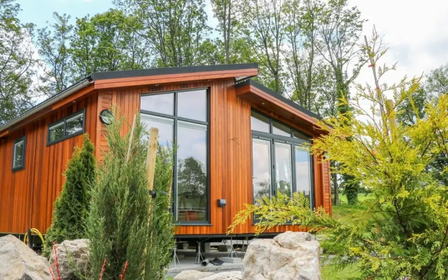 Robin Lodge
