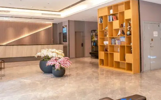 Homeinn Selected Hotel (Anping)