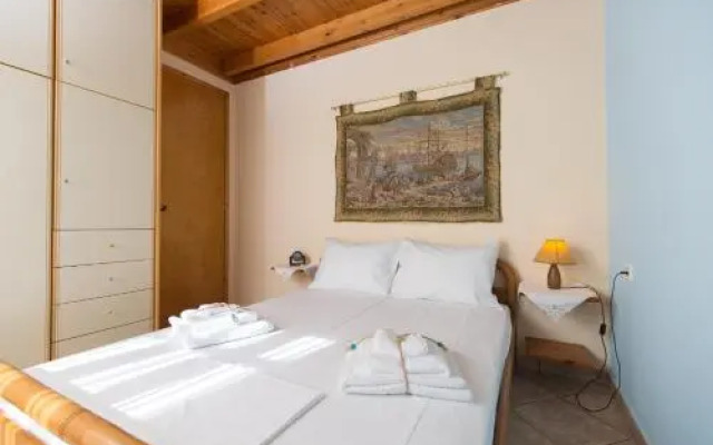 Villa Heaven's Knights 2 with private pool.