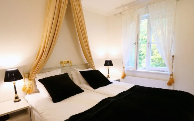 Södertuna Slott