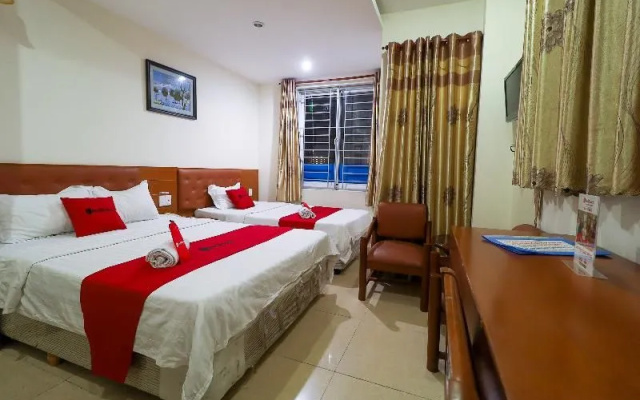 Reddoorz Hon En Hotel Le Loi Go Vap