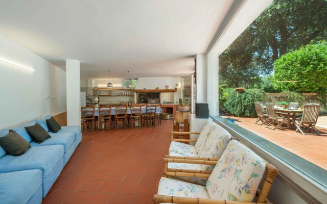 Amazing Home in Rimini With 6 Bedrooms and Wifi