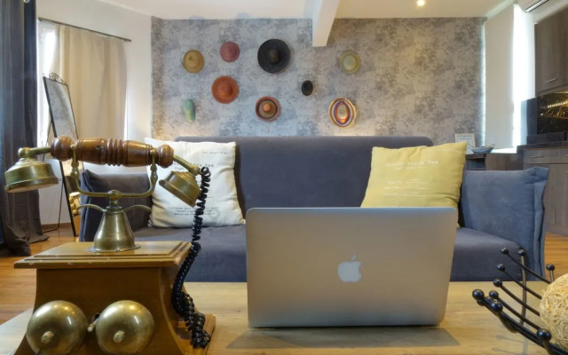 The Athens Version Luxury Suites
