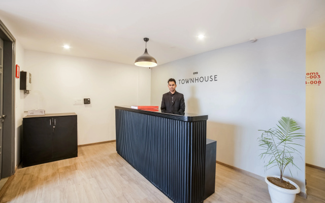 Townhouse Artemis Hospital Near Unitech Cyber Park