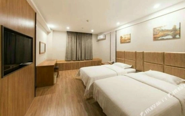 Dengfeng Zidong Hotel