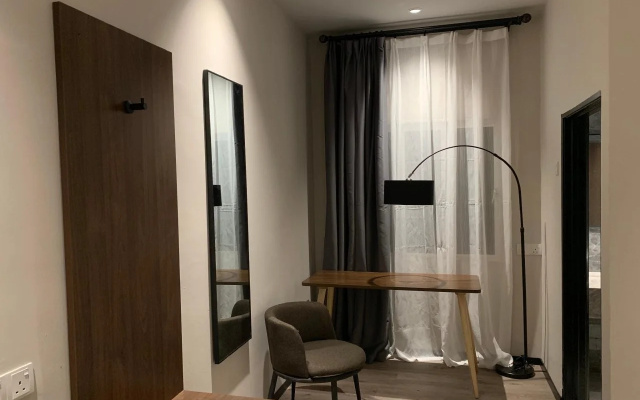 Cloud 9 Guest House