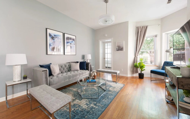 Sophisticated 4BR in Lincoln Park by Sonder