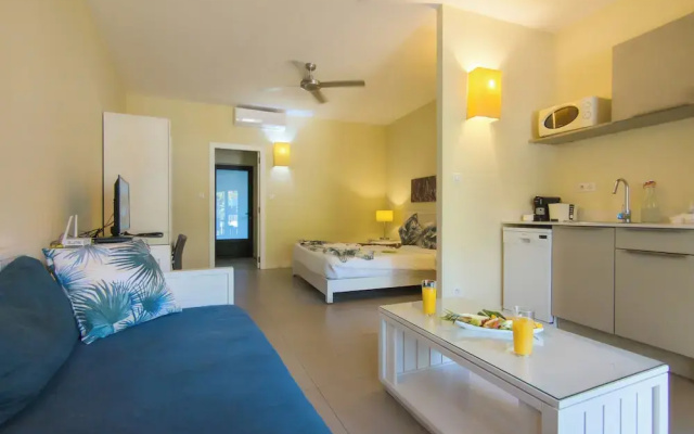 Be Cosy Apart Hotel with LOV