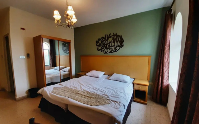 Moab Land Hotel