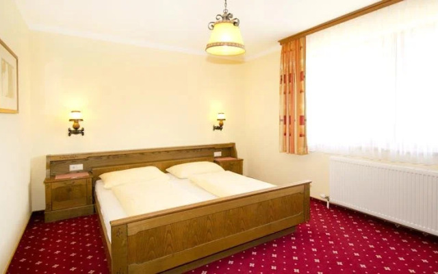 Pension Hochwurzen