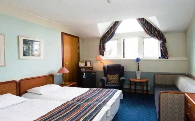 Best Western West Hotel