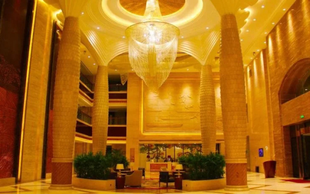 Glory Charm Hotel