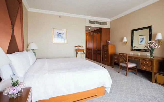 Krungthep Wing Apartment
