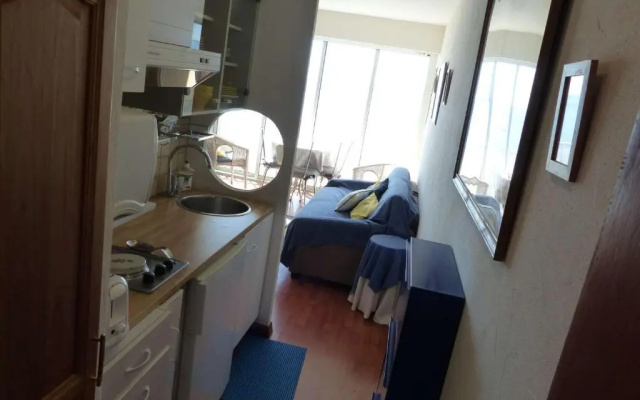 Appartement Le Lavandou, 1 pièce, 2 personnes - FR-1-308-50