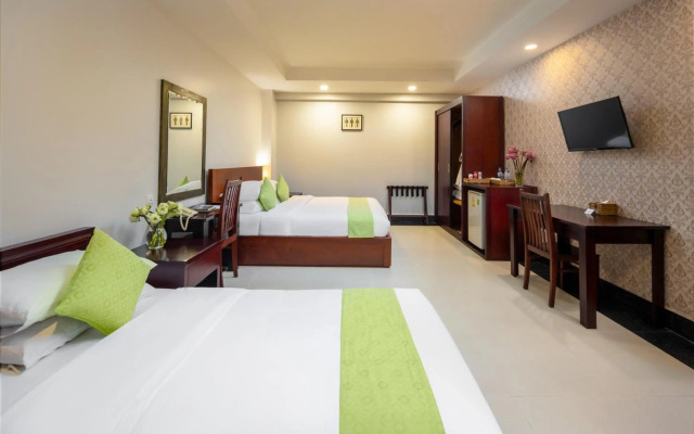 Skyline Boutique Hotel