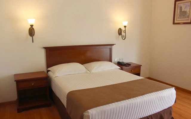 Hotel De Mendoza