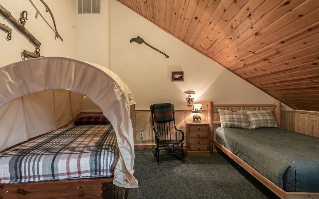 Alpine Acres Lodge
