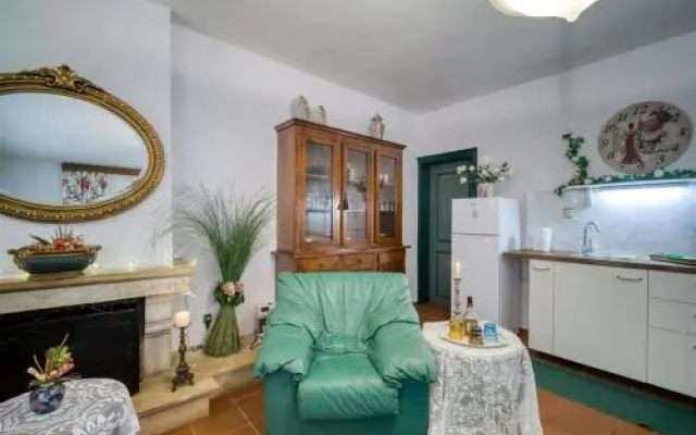 Lady Gio Luxury Residence