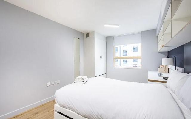 Magnificent Rooms Studios & Apartments